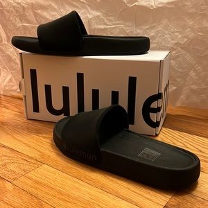 lululemon Restfeel Slides - Black - Size:7